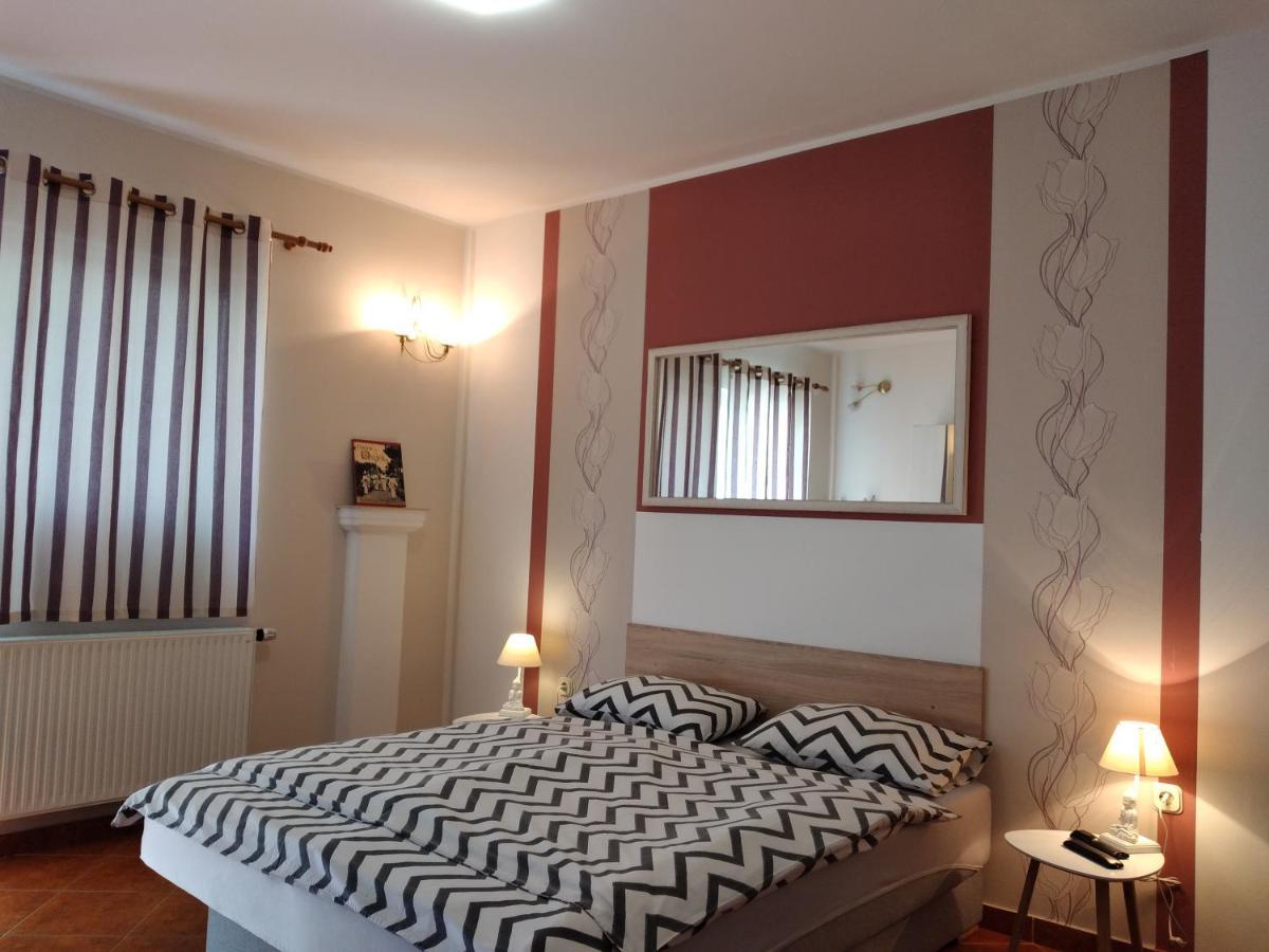 Apartments Kosevic Osijek Exterior foto